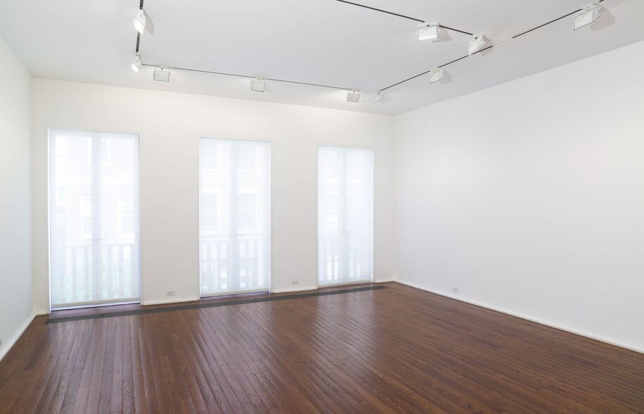 More Photos Of 32 E 69th St, New York Office For Lease