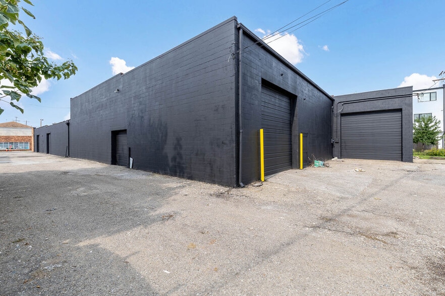 More Photos Of 185-195 E 5th Ave, Columbus Warehouse For Sale