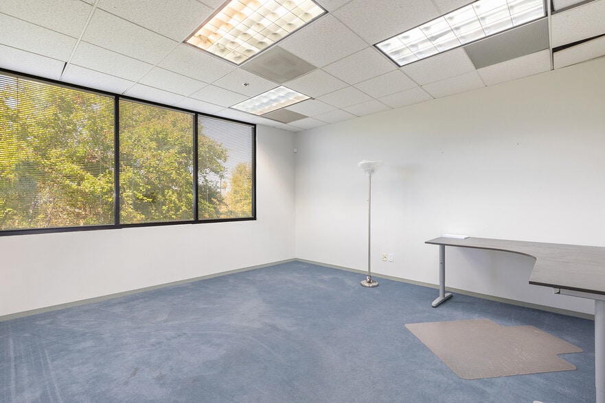 More Photos Of 333 Sunset Ave, Suisun City Medical For Lease