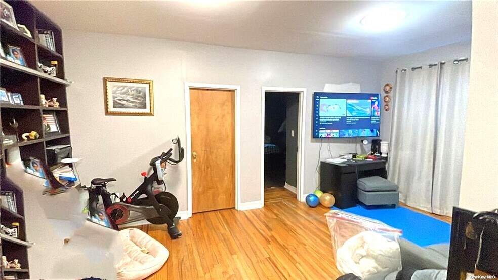 More Photos Of 9926 41st Ave, Corona Apartments For Sale