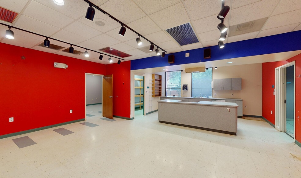 More Photos Of 3767 E Grant Rd, Tucson Office For Sale