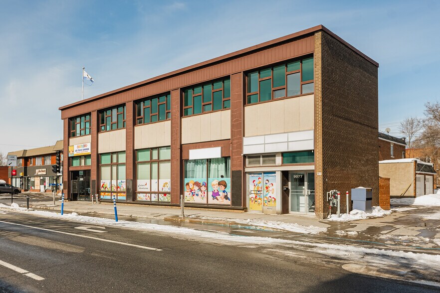 More Photos Of 9085-9095 Rue Lajeunesse, Montréal Office For Sale