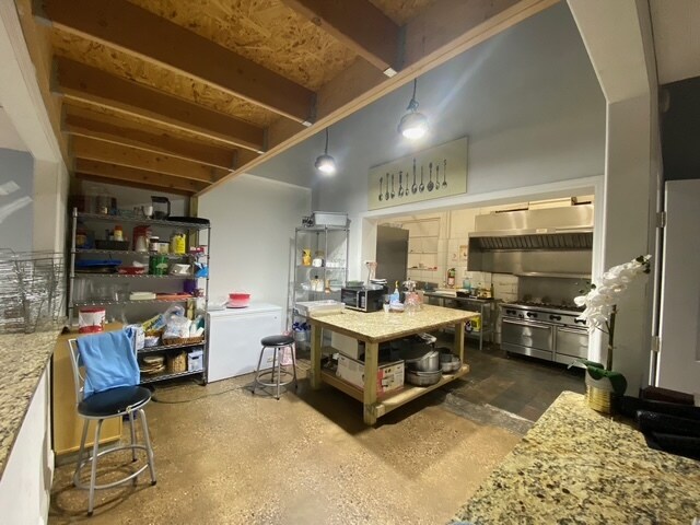 More Photos Of 61 Whittaker St, Riverside Specialty For Sale