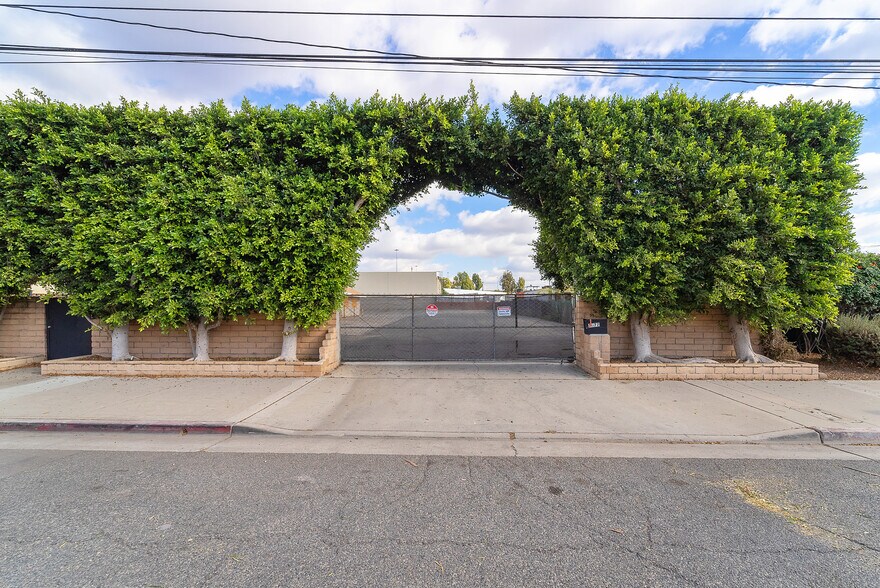 Primary Photo Of 7072 Thomas St, Buena Park Land For Sale