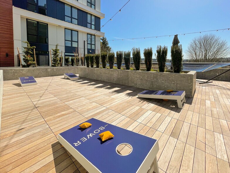 More Photos Of 11811-11821 NE 128th St, Kirkland Multifamily For Sale