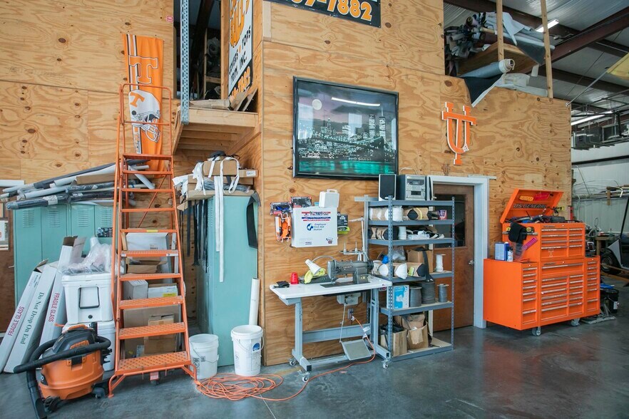 More Photos Of 4010 Clarksville Pike, Nashville Auto Repair For Sale