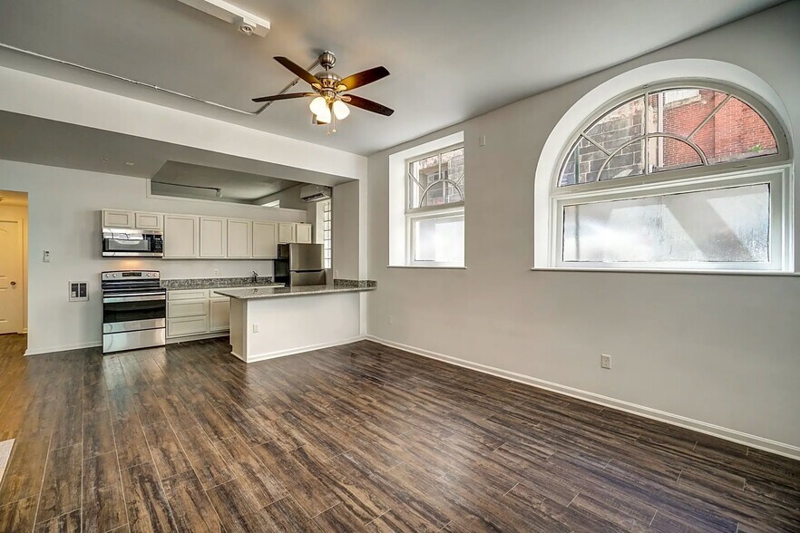 More Photos Of 11-15 E Saratoga St, Baltimore Apartments For Sale