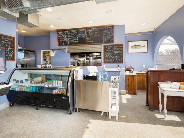 More Photos Of 409 E Grand Ave, El Segundo Storefront Retail Residential For Sale