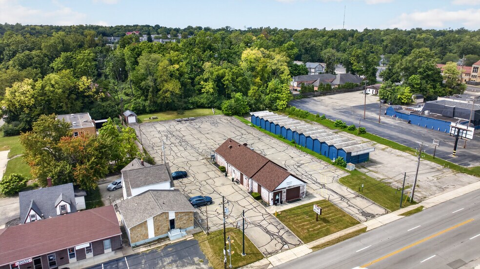 More Photos Of 5425 N Main St, Dayton Freestanding For Sale