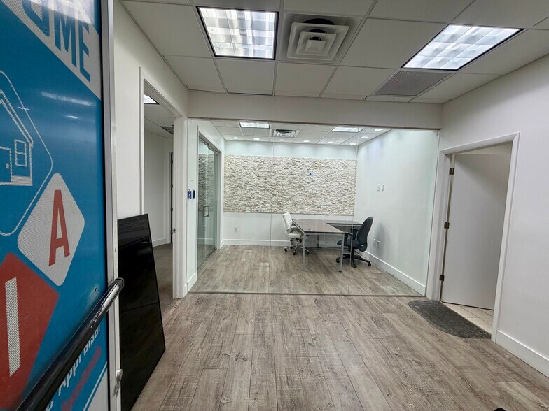 More Photos Of 7500 NW 25th St, Miami Office For Sale