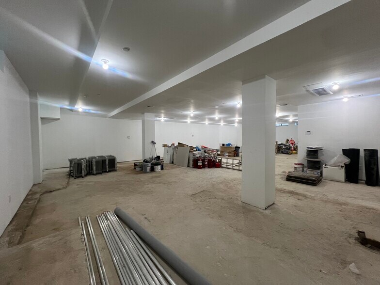 More Photos Of 952 Bedford Ave, Brooklyn Apartments For Lease