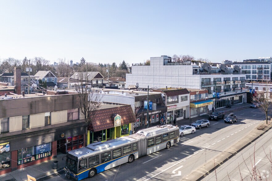 More Photos Of 654 Broadway E, Vancouver Storefront Retail Residential For Lease