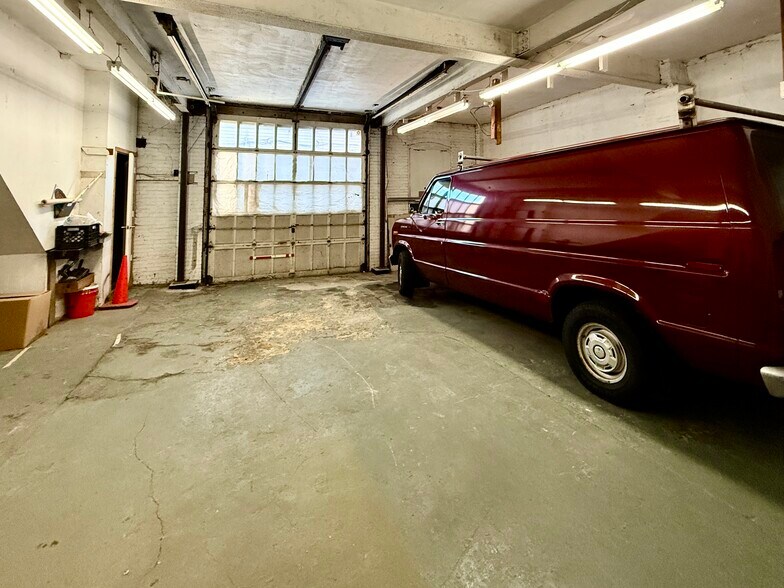 More Photos Of 507 Tripoli St, Pittsburgh Warehouse For Sale
