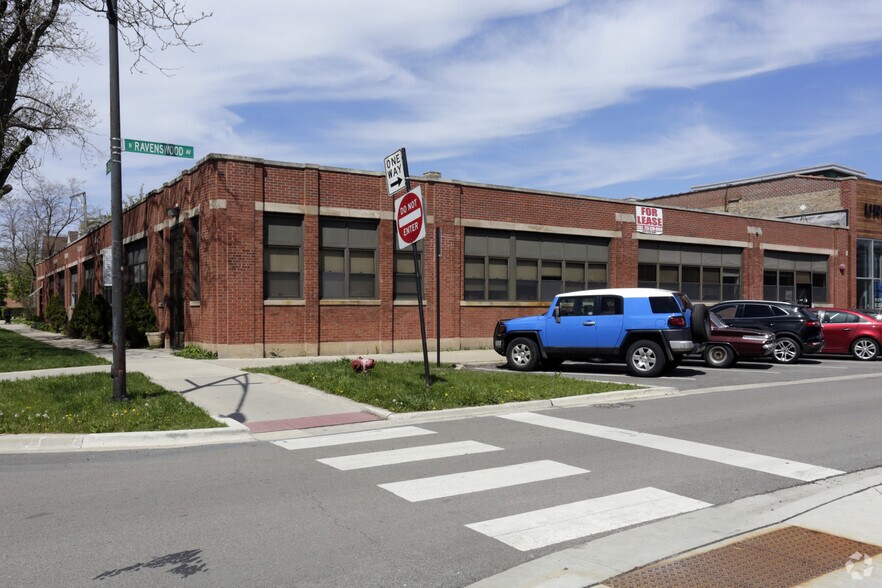 Primary Photo Of 4700 N Ravenswood Ave, Chicago Warehouse For Lease