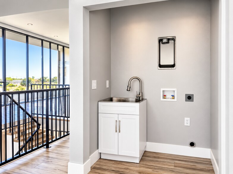 More Photos Of 380 Medio Ave, Half Moon Bay Specialty For Sale