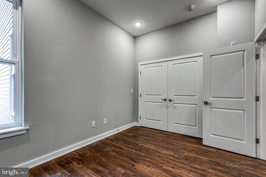 More Photos Of 1316 S Broad St, Philadelphia Apartments For Sale