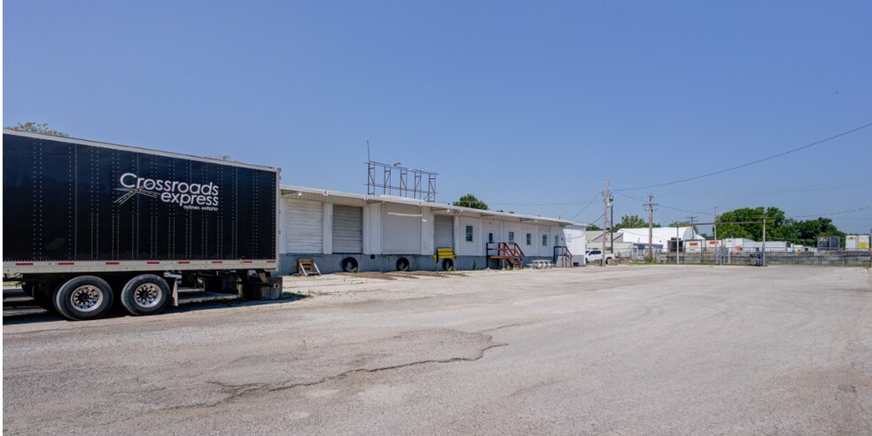 More Photos Of 510 Thatcher St, Saint Louis Truck Terminal For Sale