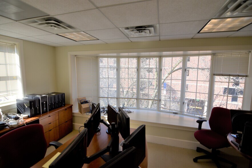 More Photos Of 1314 N King St, Wilmington Office Residential For Lease