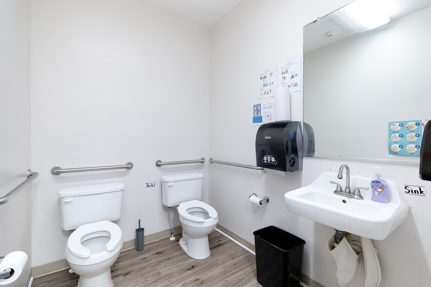 More Photos Of 824 Temple Rd, Bremen Daycare Center For Sale