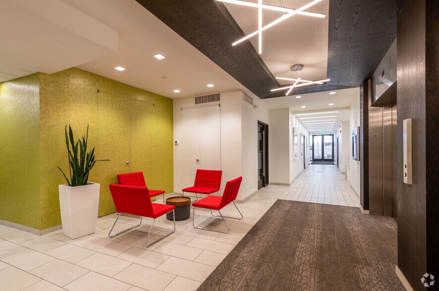 More Photos Of 15 Court Sq, Boston Office For Lease