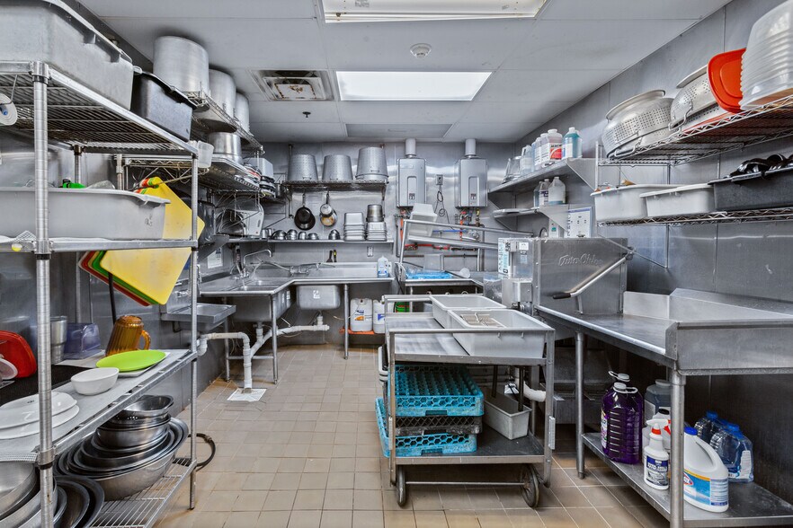 More Photos Of 102 Clinton Center Dr, Clinton Restaurant For Sale