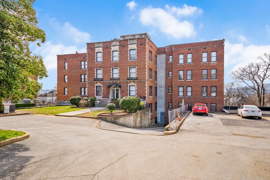 More Photos Of 870 Vine St, Chattanooga Apartments For Lease