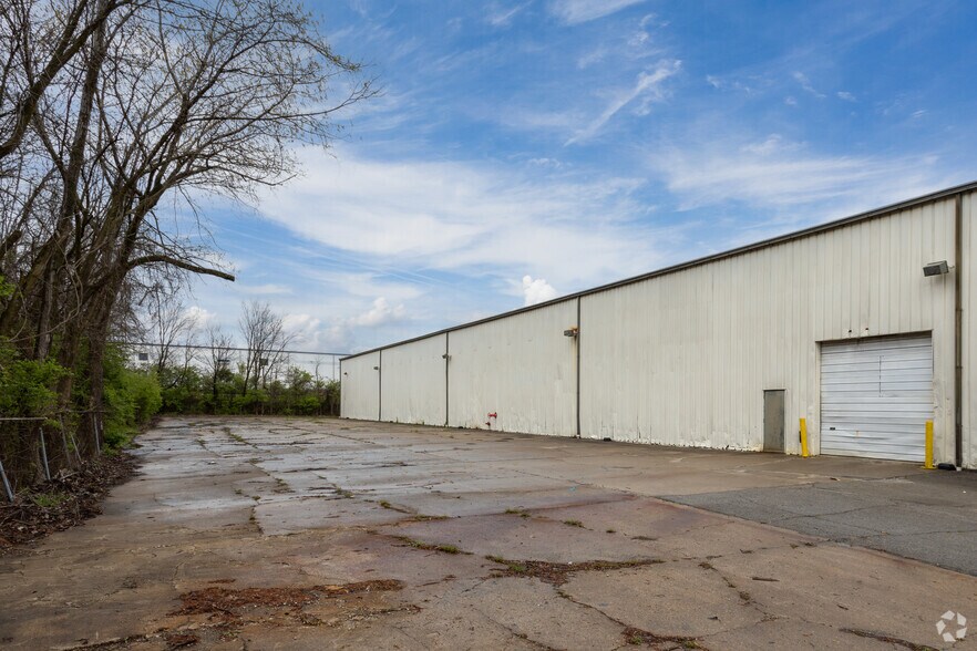 More Photos Of 1499 Jamike Ave, Erlanger Warehouse For Sale