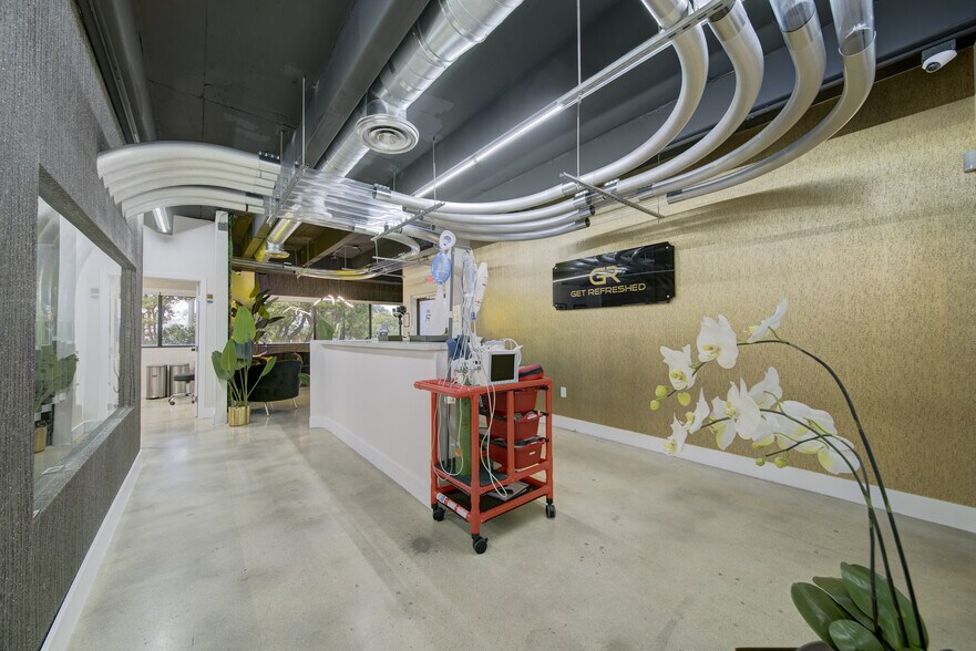 More Photos Of 2455 SW 27th Ave, Miami Medical For Lease