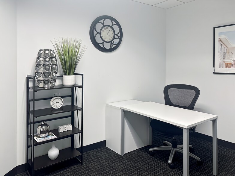 More Photos Of 8383 Wilshire Blvd, Beverly Hills Coworking Space