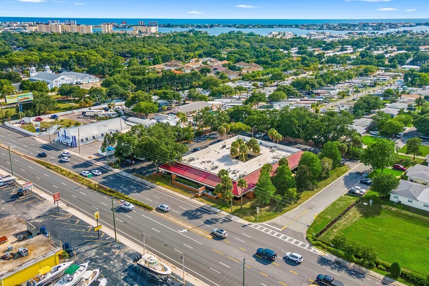 More Photos Of 5666 Seminole Blvd, Seminole Office For Sale