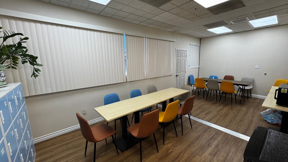 More Photos Of 3025 W Sahara Ave, Las Vegas Medical For Sale