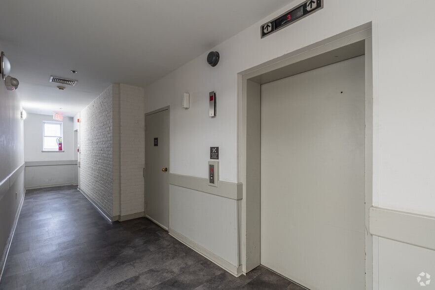 More Photos Of 303 Vine St, Philadelphia Apartments For Lease