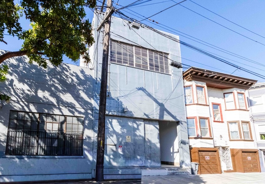 More Photos Of 40 Isis St, San Francisco Flex For Lease