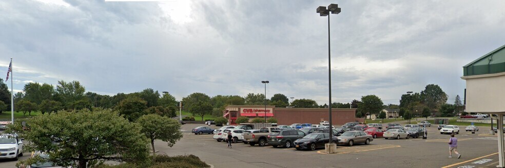 More Photos Of 800-840 Hooper Rd, Endwell Restaurant For Lease