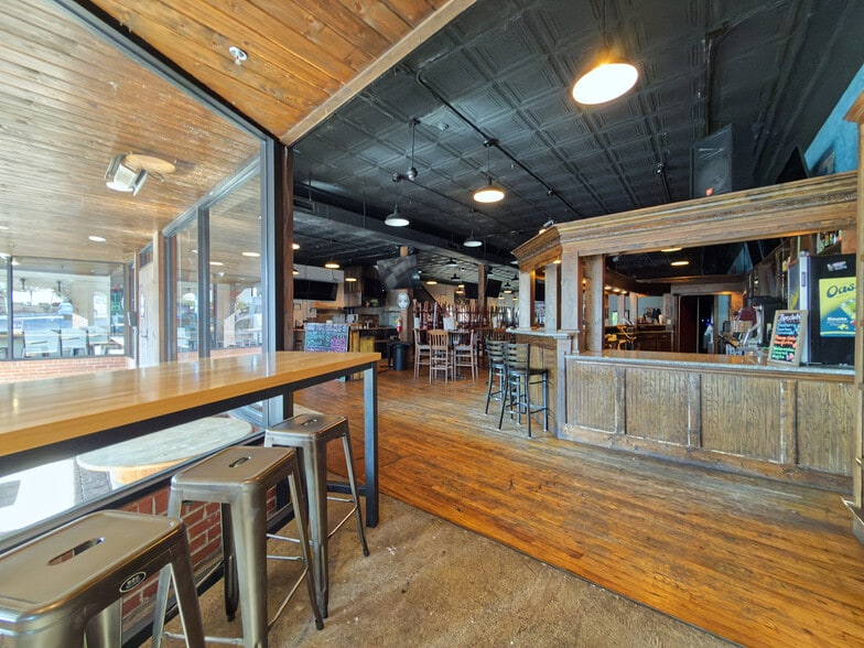 More Photos Of 308 N Main St, Mount Airy Storefront Retail Office For Sale