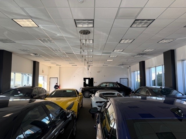 More Photos Of 207 W Central Ave, Maywood Showroom For Lease