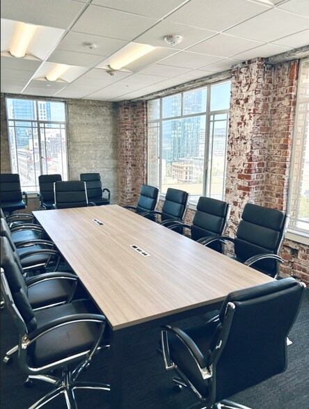 More Photos Of 1601-1611 Telegraph Ave, Oakland Office For Lease