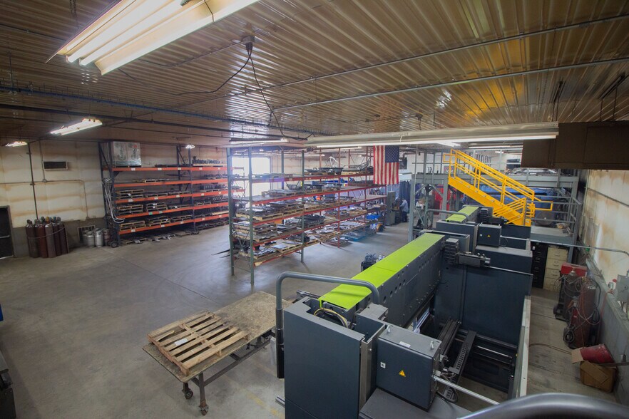 More Photos Of 9350 Shaver Rd, Portage Manufacturing For Lease