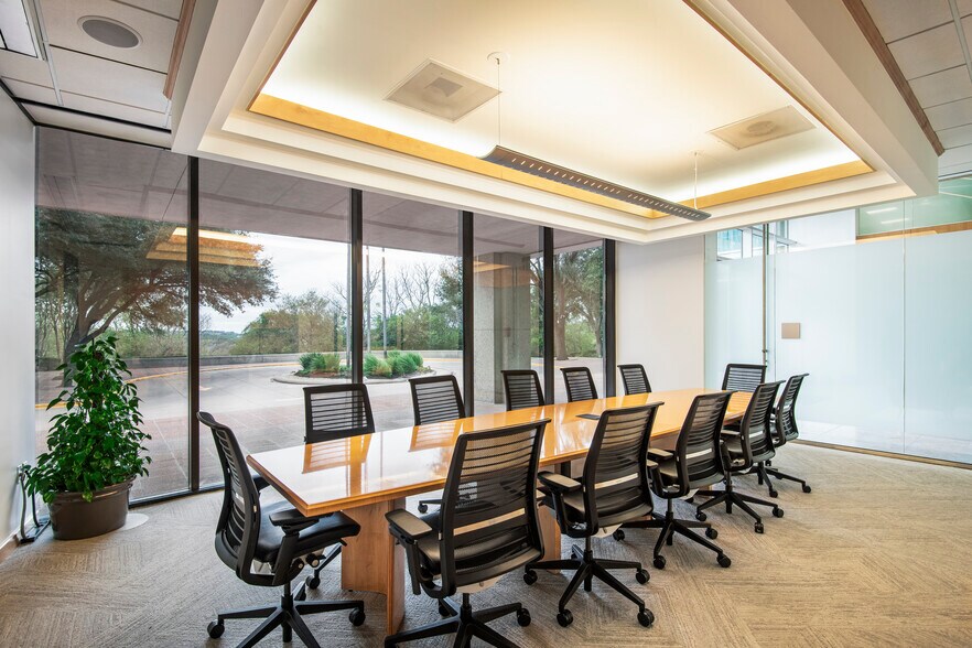 More Photos Of 9442 Capital Of Texas Hwy N, Austin Office For Sale