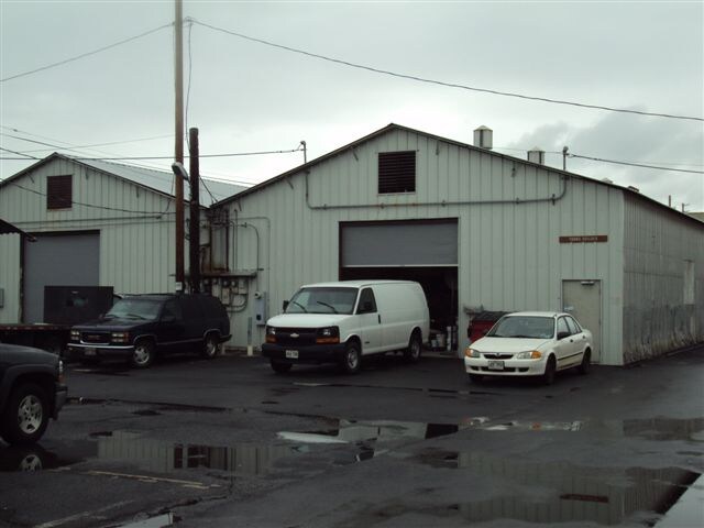 More Photos Of 148-206 Mokauea St, Honolulu Warehouse For Lease