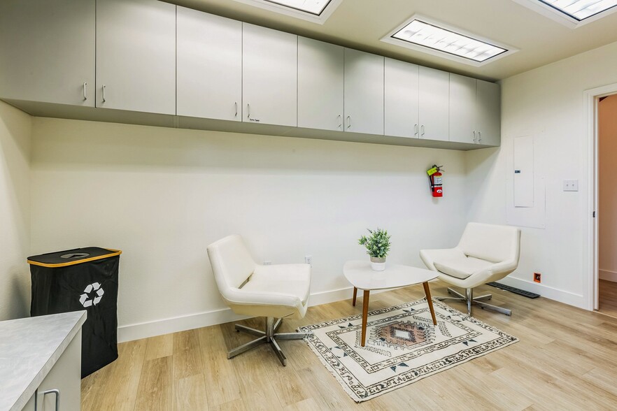 More Photos Of 120B Santa Margarita Ave, Menlo Park Office For Lease