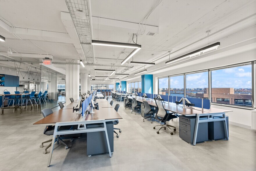 More Photos Of 1550 Crystal Dr, Arlington Office For Lease