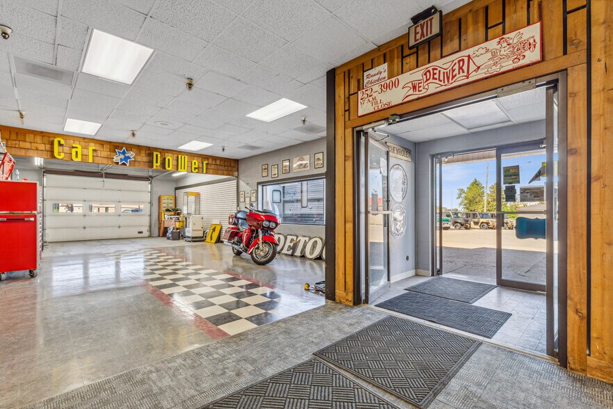 More Photos Of 417 24th St SW, Jamestown General Retail For Sale