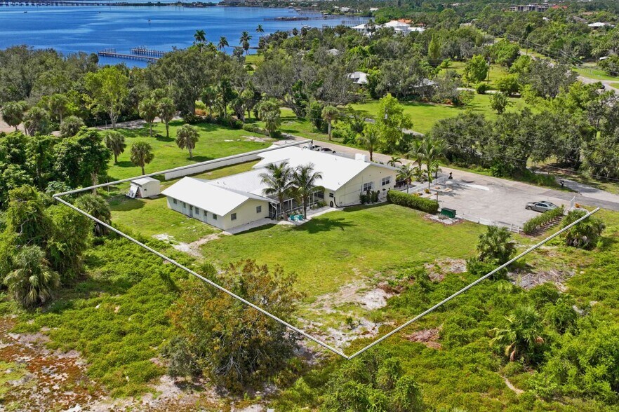 More Photos Of 315 Addison Dr, Punta Gorda Assisted Living For Sale