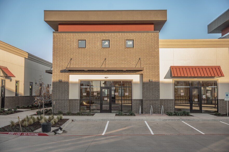 More Photos Of 10004 Coit Rd, Frisco Medical For Lease