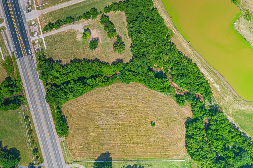 Primary Photo Of 19297 NE 23rd St, Harrah Land For Lease