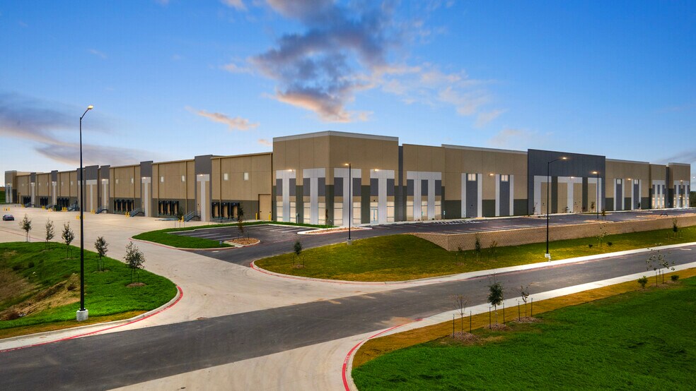 Primary Photo Of 1122 S Foster Rd, San Antonio Unknown For Lease