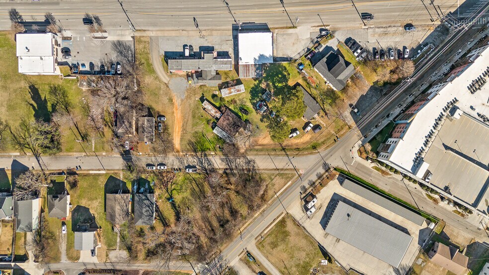 More Photos Of 442 Cherokee Blvd, Chattanooga Land For Sale