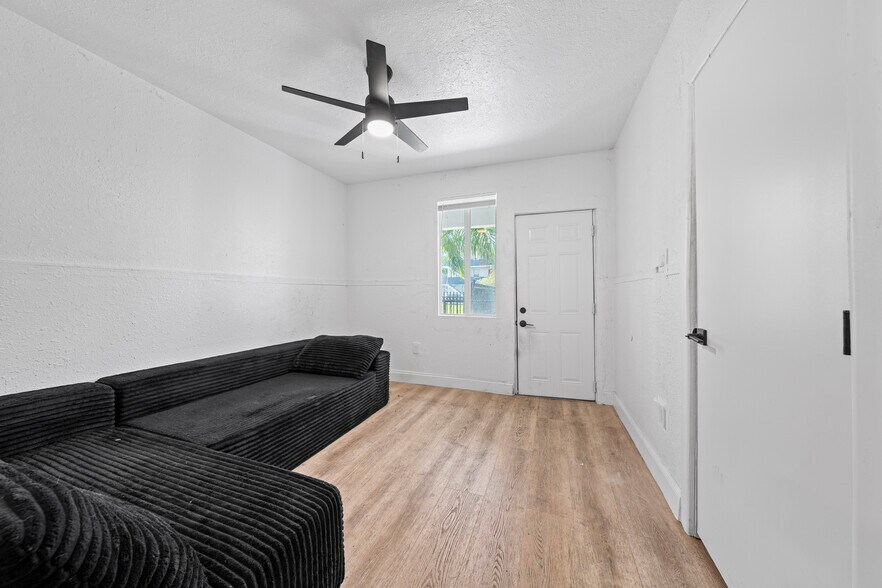 More Photos Of 1829 NW 2nd Ct, Miami Multifamily For Sale
