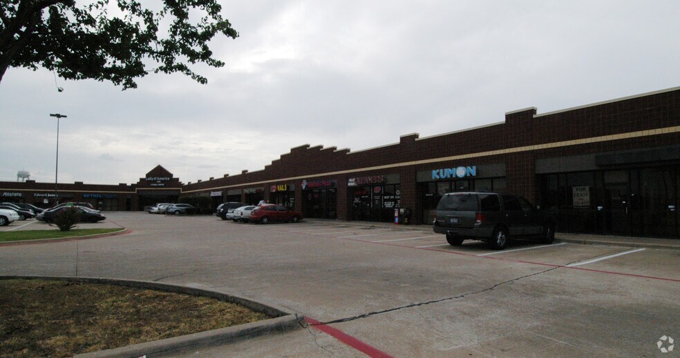 More Photos Of 1201 E Main St, Allen Storefront For Lease